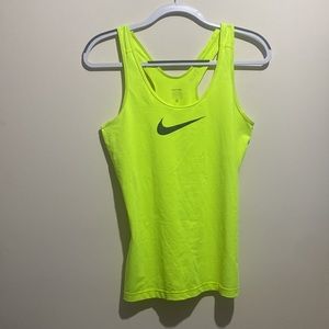 Nike top